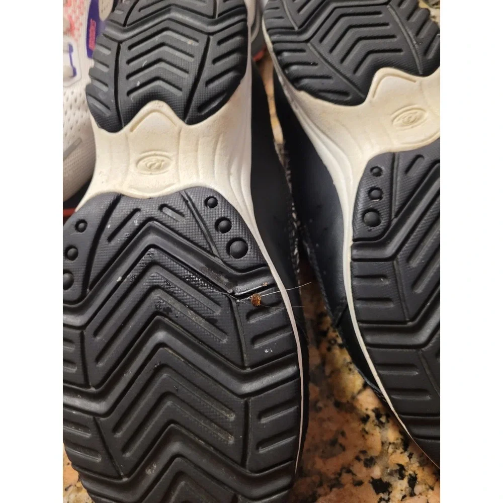 Womans Easy Spirit Travel Time Slip On Size 9 Black and White Floral Casual Boho